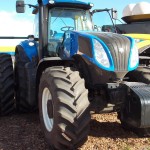 Tractor New Holland T8-300